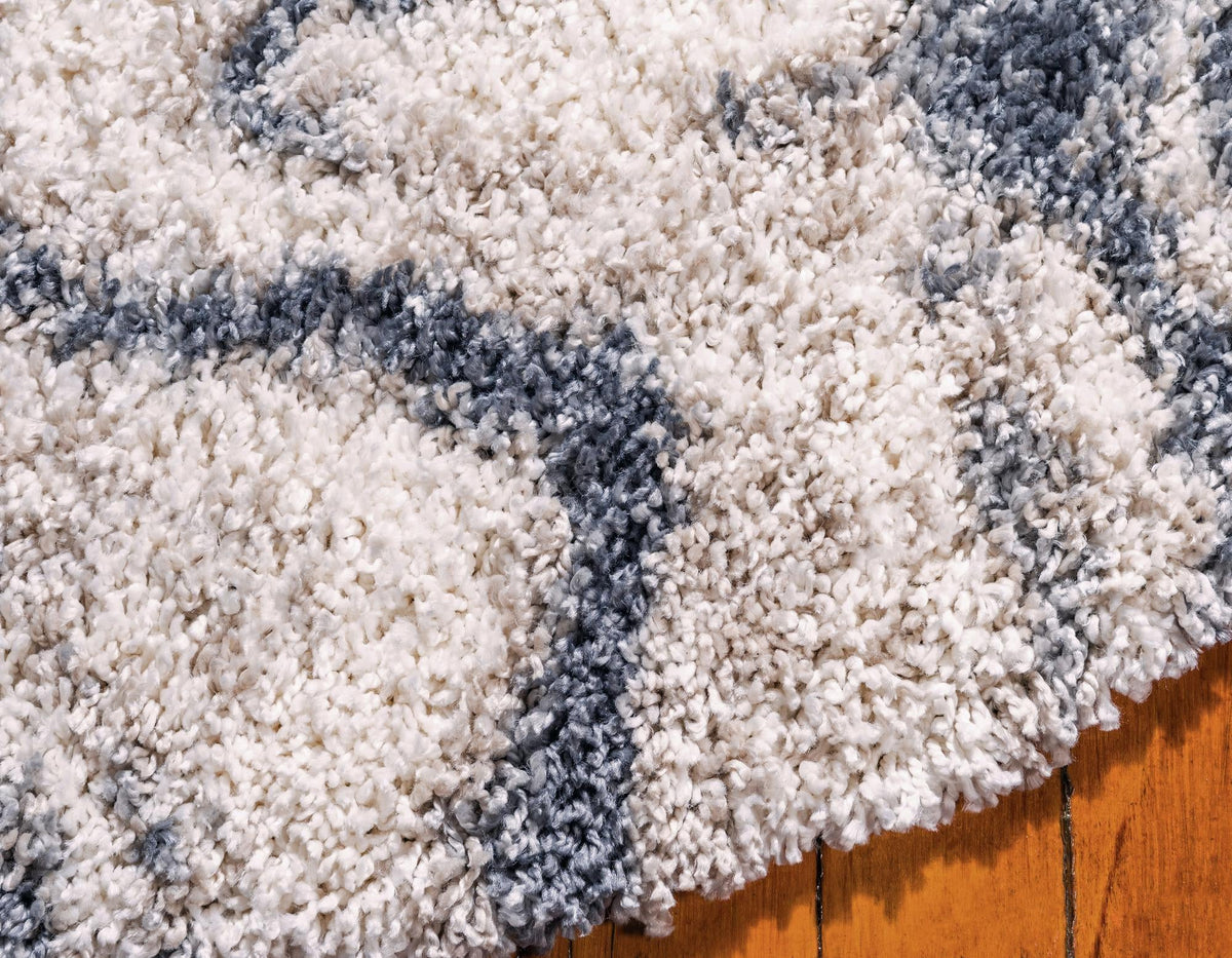Cozy Cove Shag Collection Area Rug -  Seabreeze Round Gray  lifestyle 79