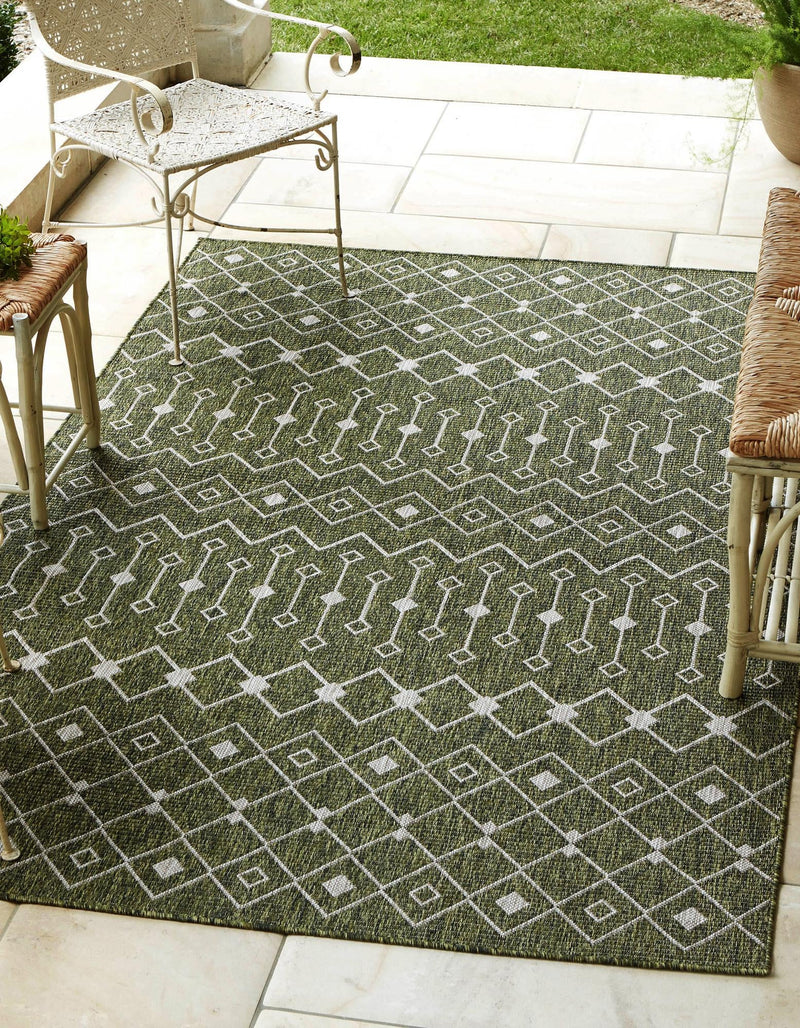 Garden Lattice Oasis Collection Area Rug -  Pergola (Green) Rectangle Green  lifestyle 0