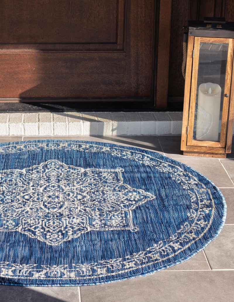 Patio Heritage Collection Area Rug -  Charleston (Blue) Round Blue  lifestyle 21