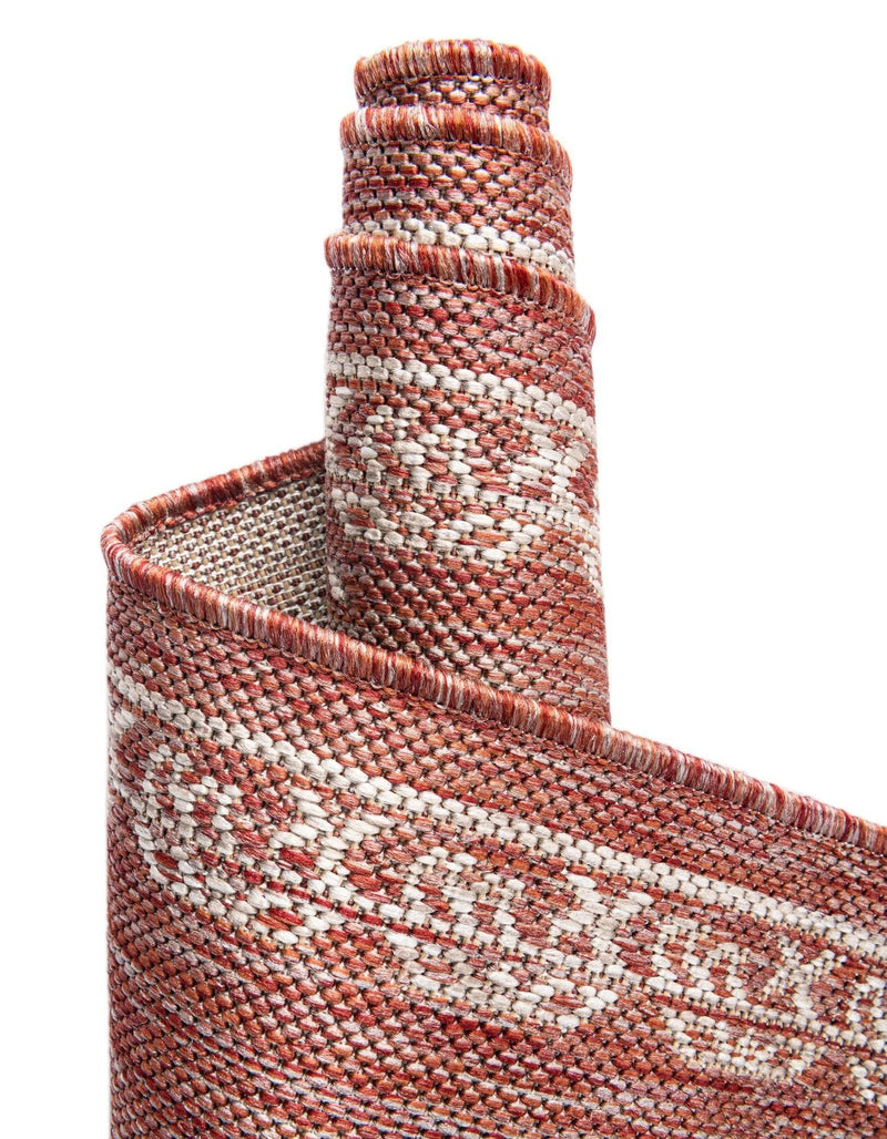 Patio Heritage Collection Area Rug -  Charleston (Rust Red) Round Rust Red  lifestyle 72