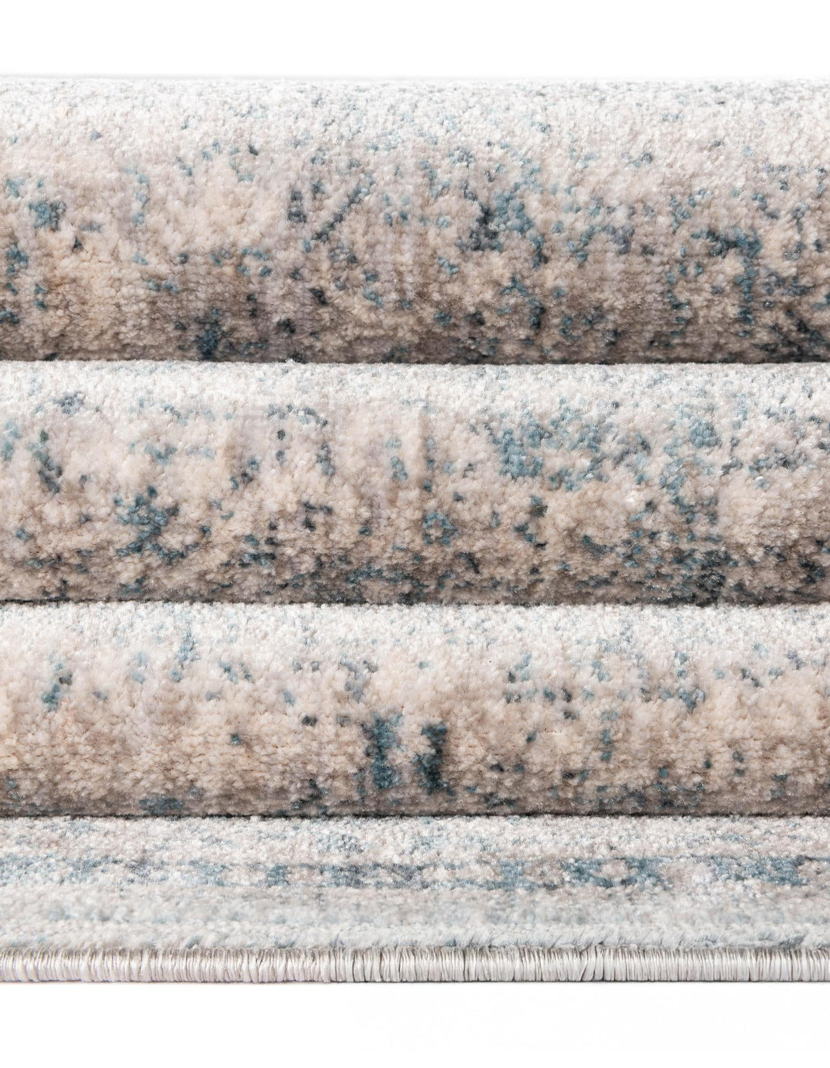 Regal Estates Collection Area Rug - Majesty Round Gray  lifestyle 118