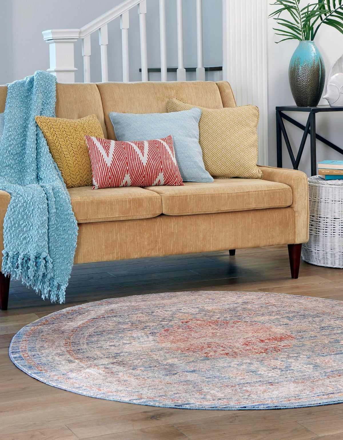 Regal Estates Collection Area Rug -  Sovereign Round Blue  lifestyle 23