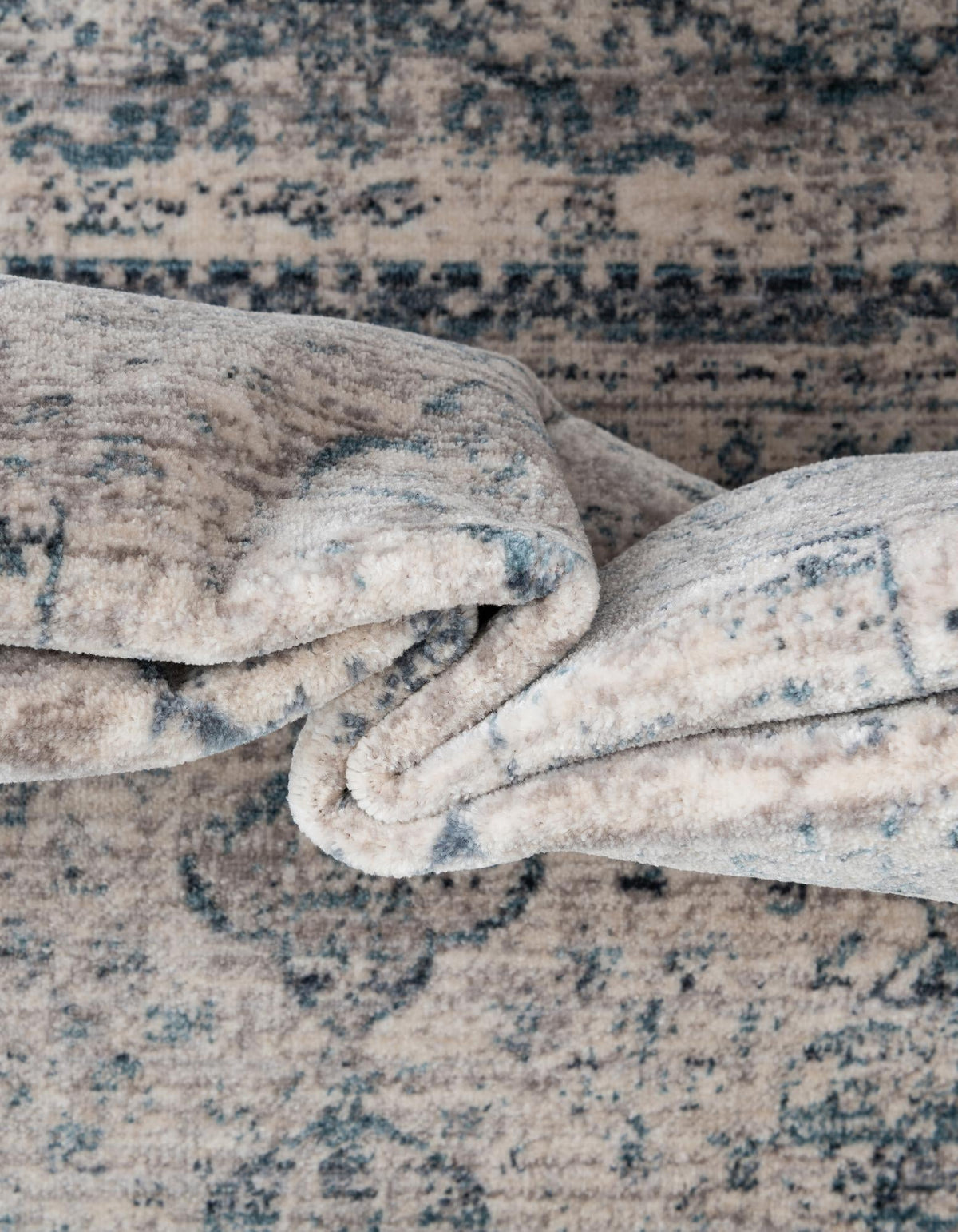 Regal Estates Collection Area Rug -  Sovereign Runner Ivory  lifestyle 38