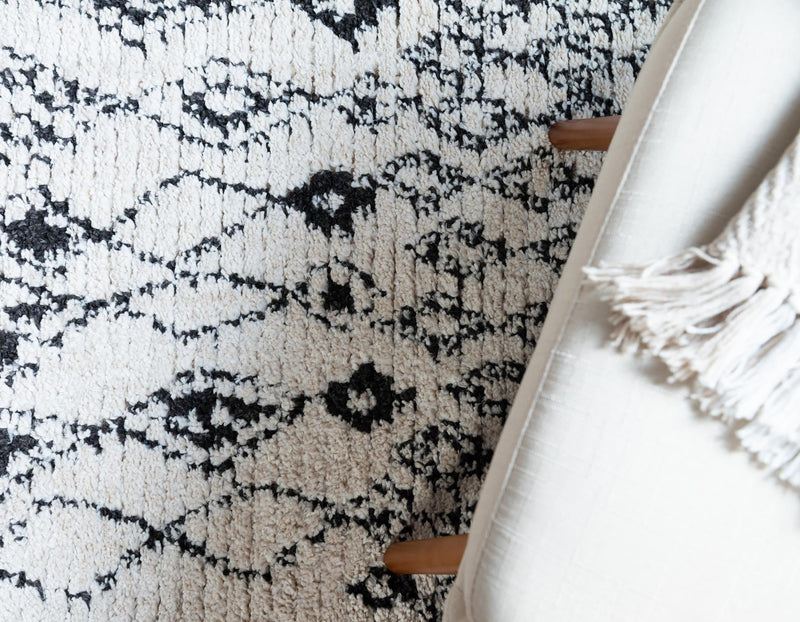 Tangier Treasures Collection Area Rug -  Essaouira Round Ivory  lifestyle 56