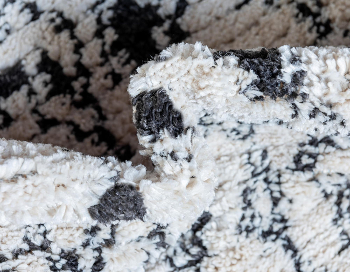 Tangier Treasures Collection Area Rug -  Essaouira Round Ivory  lifestyle 64