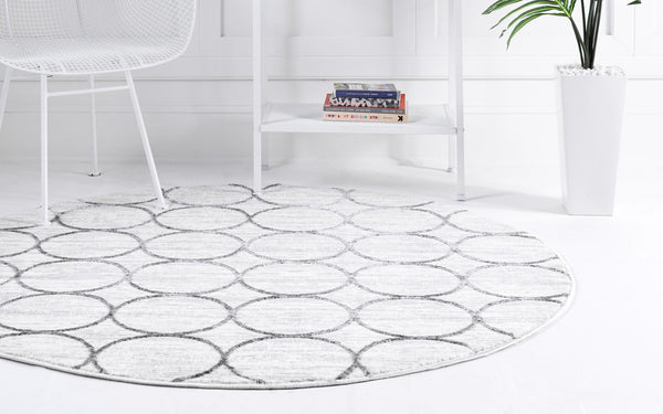 Garden Maze Retreat Collection Area Rug -  Ivyhaven Round White  lifestyle 75