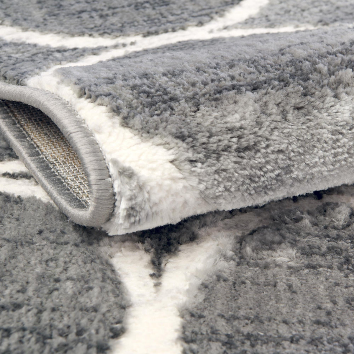 Garden Maze Retreat Collection Area Rug -  Ivyhaven Rectangle Gray  lifestyle 18