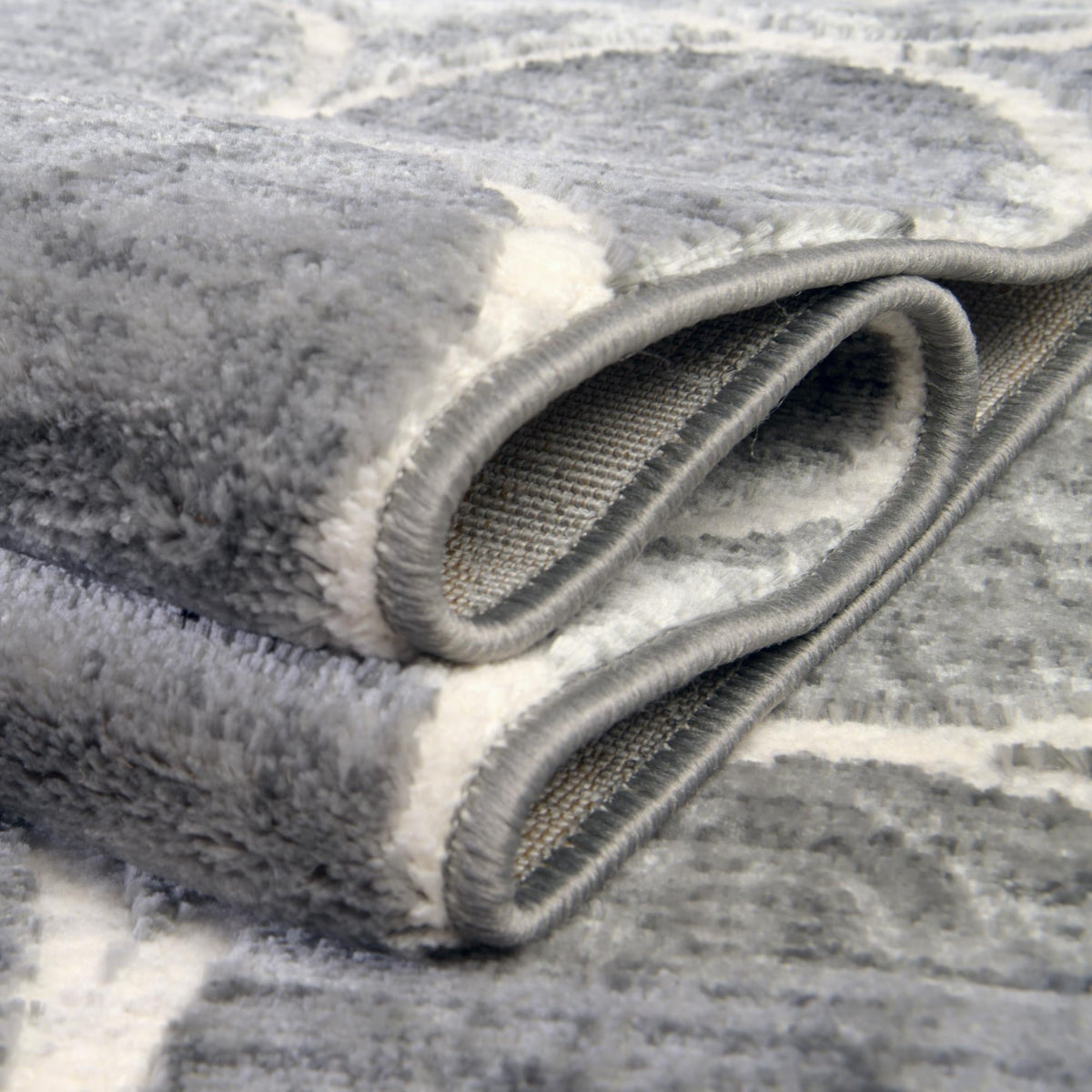 Garden Maze Retreat Collection Area Rug -  Ivyhaven Rectangle Gray  lifestyle 38