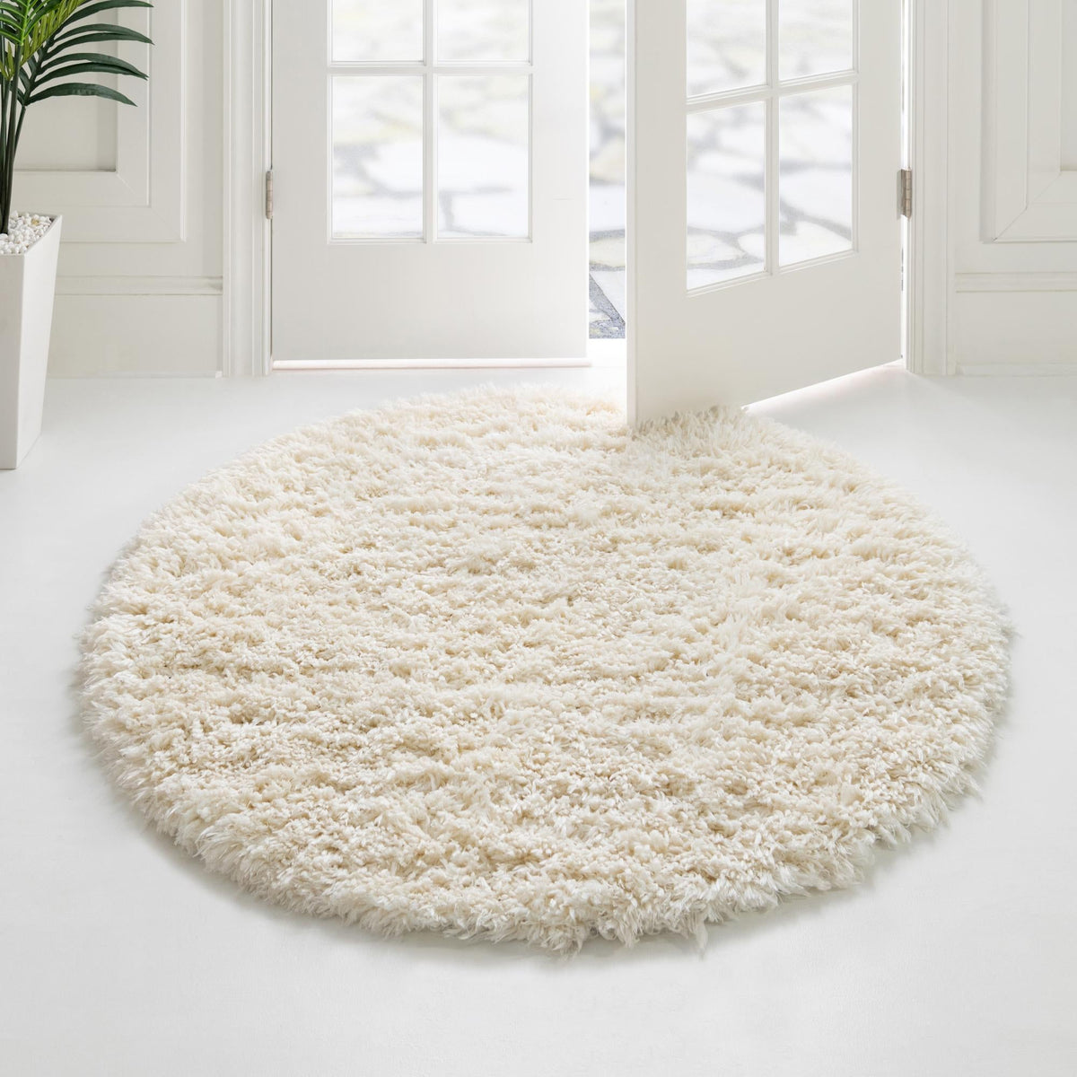 Eternal Plush Oasis Collection Area Rug -  Tranquility (Pearl) Round Pearl  lifestyle 48