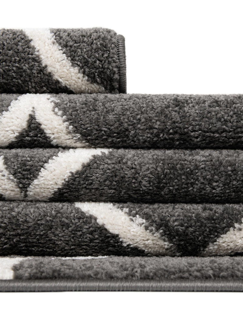 Lattice Garden Collection Area Rug -  Pergolatown (Dark Gray) Oval Dark Gray  lifestyle 31