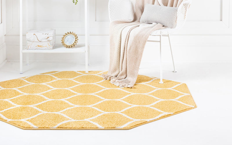 Lattice Garden Collection Area Rug -  Pergolatown (Yellow) Octagon Yellow  lifestyle 2