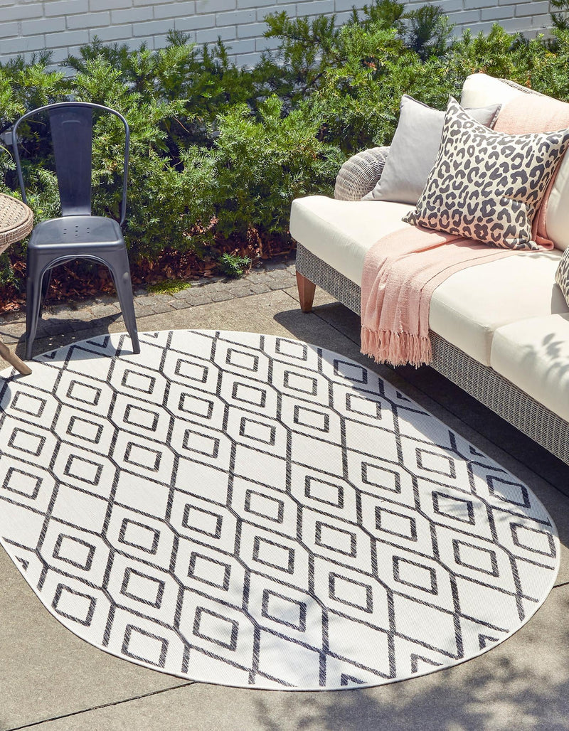 Urban Oasis Rugs Collection Area Rug -  Boulevard (Ivory) Oval Ivory  lifestyle 0
