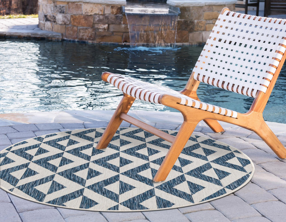 Urban Oasis Rugs Collection Area Rug -  Highrise (Blue) Round Blue  lifestyle 3