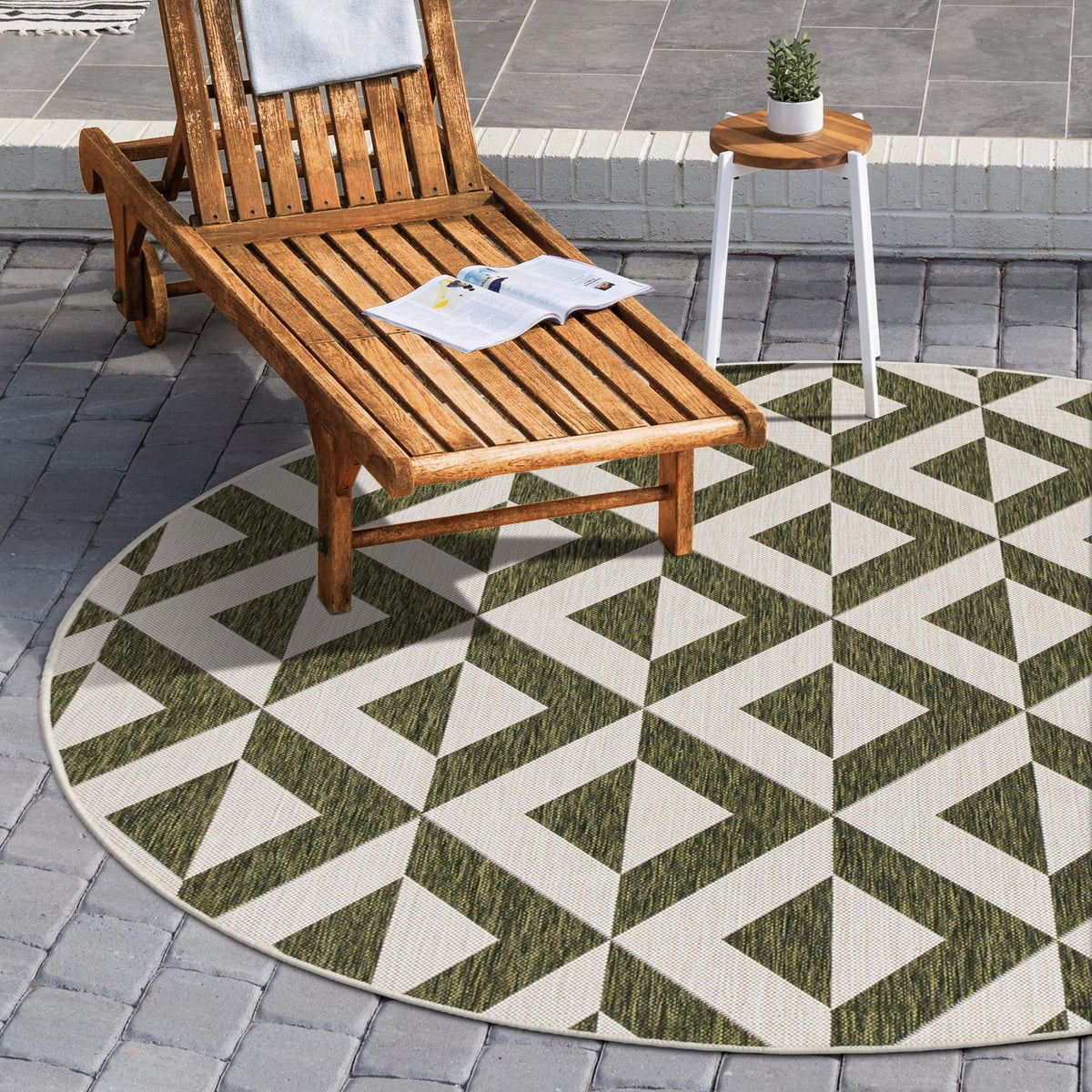 Urban Oasis Rugs Collection Area Rug -  Highrise (Green) Round Green  lifestyle 0