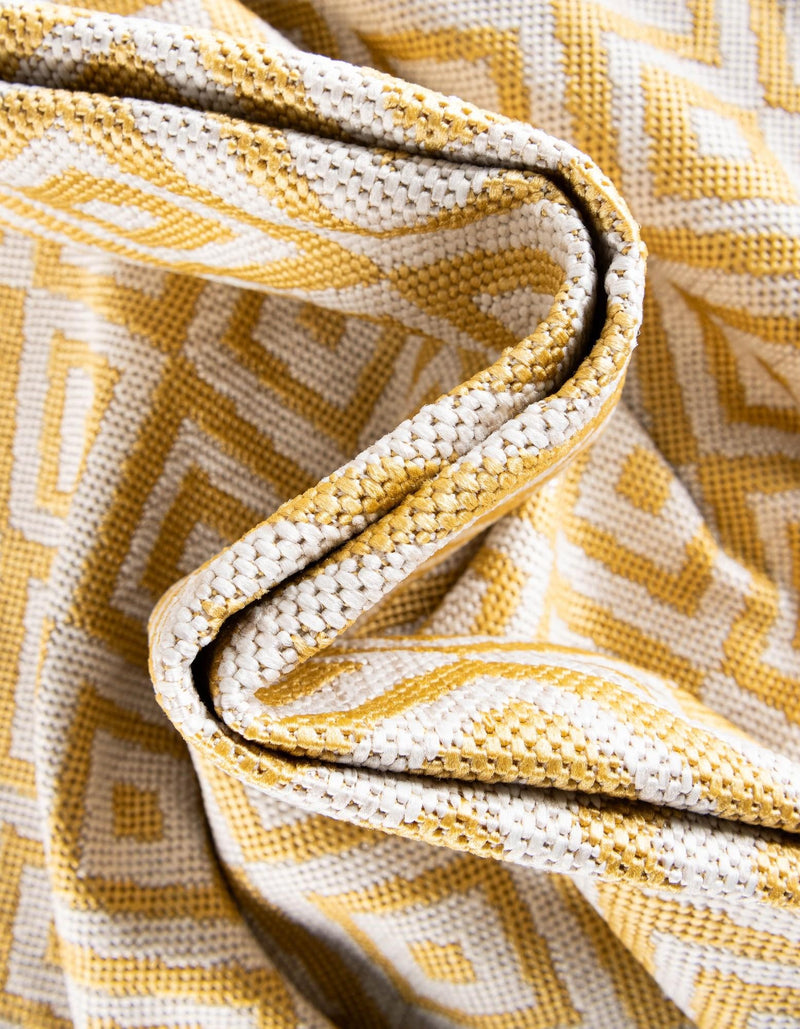 Urban Oasis Rugs Collection Area Rug -  Rooftop (Yellow Ivory) Oval Yellow Ivory  lifestyle 77