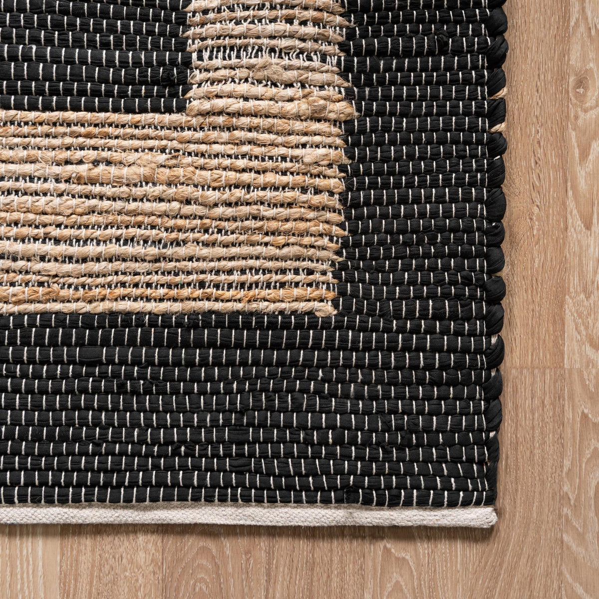 Osian Looms Collection Area Rug - Durham Runner Black-Natural  lifestyle 138