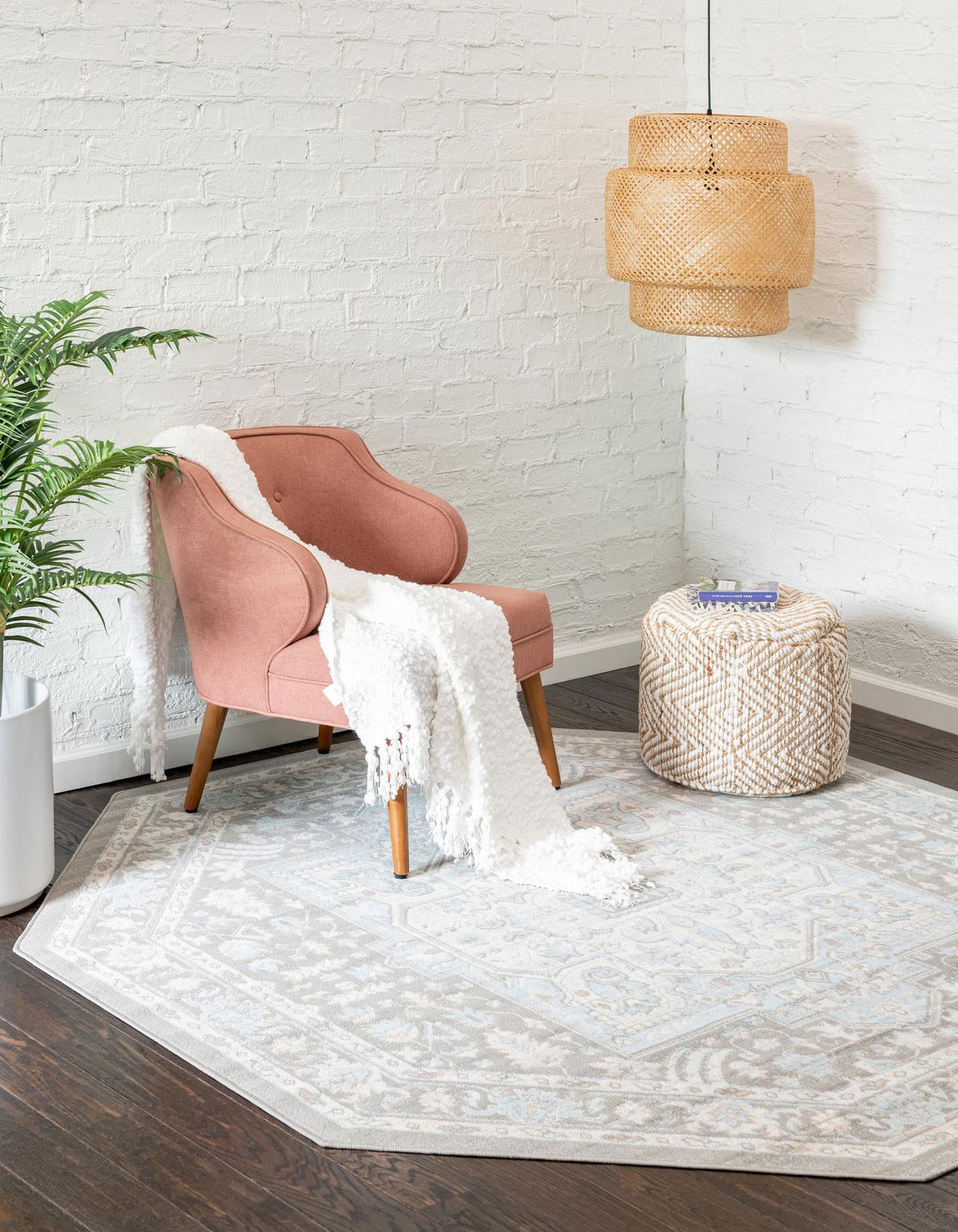 Savannah Series Collection Area Rug - Charleston (Cloud Gray) Octagon Cloud Gray  lifestyle 28