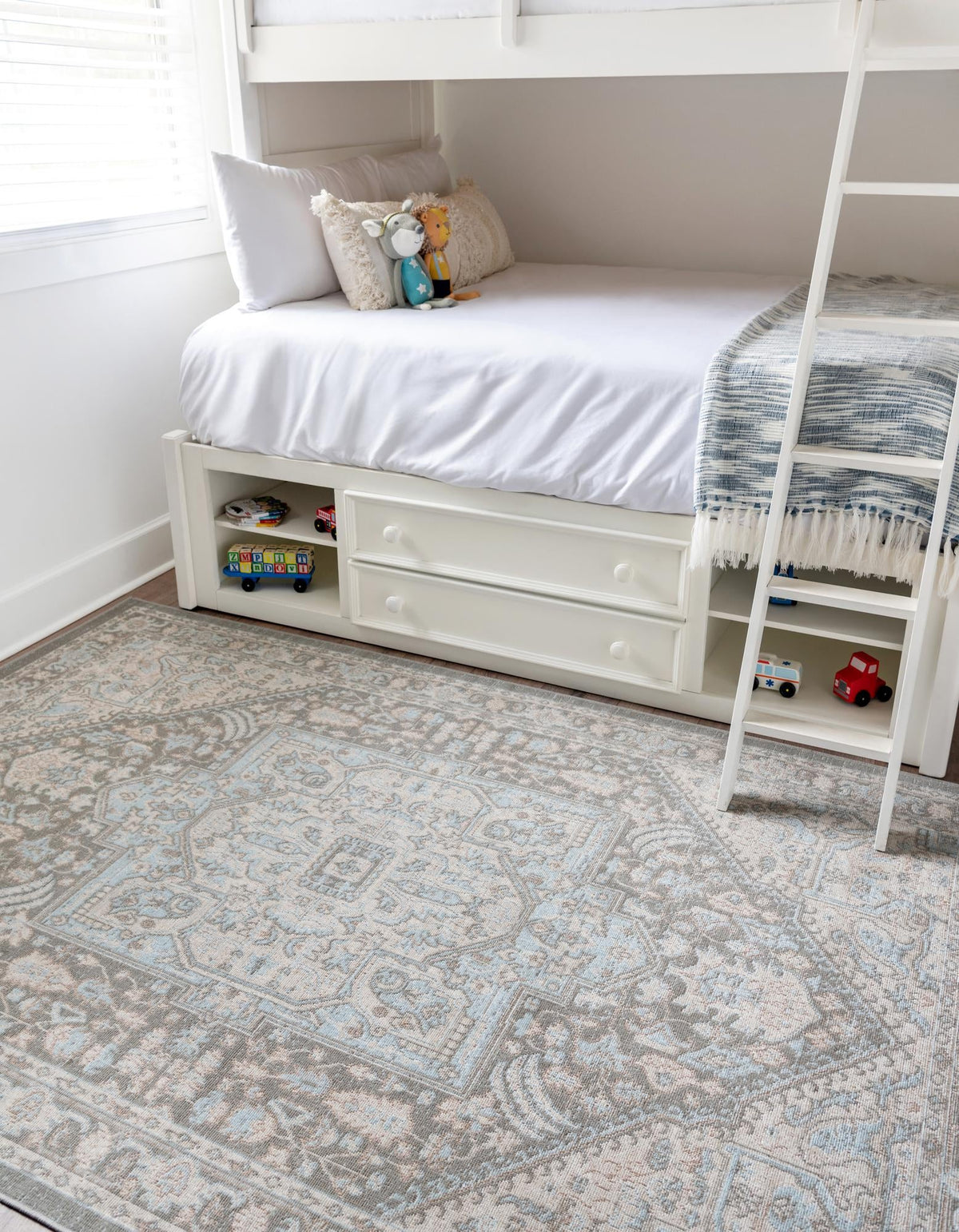 Savannah Series Collection Area Rug - Charleston (Cloud Gray) Rectangle Cloud Gray  lifestyle 5