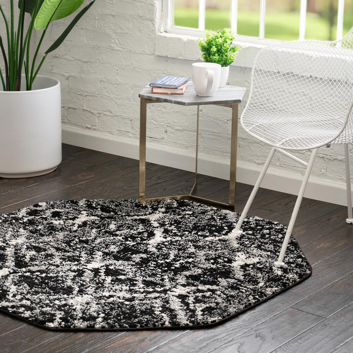 Santa Fe Trails Collection Area Rug - Canyon Octagon Black  lifestyle 65