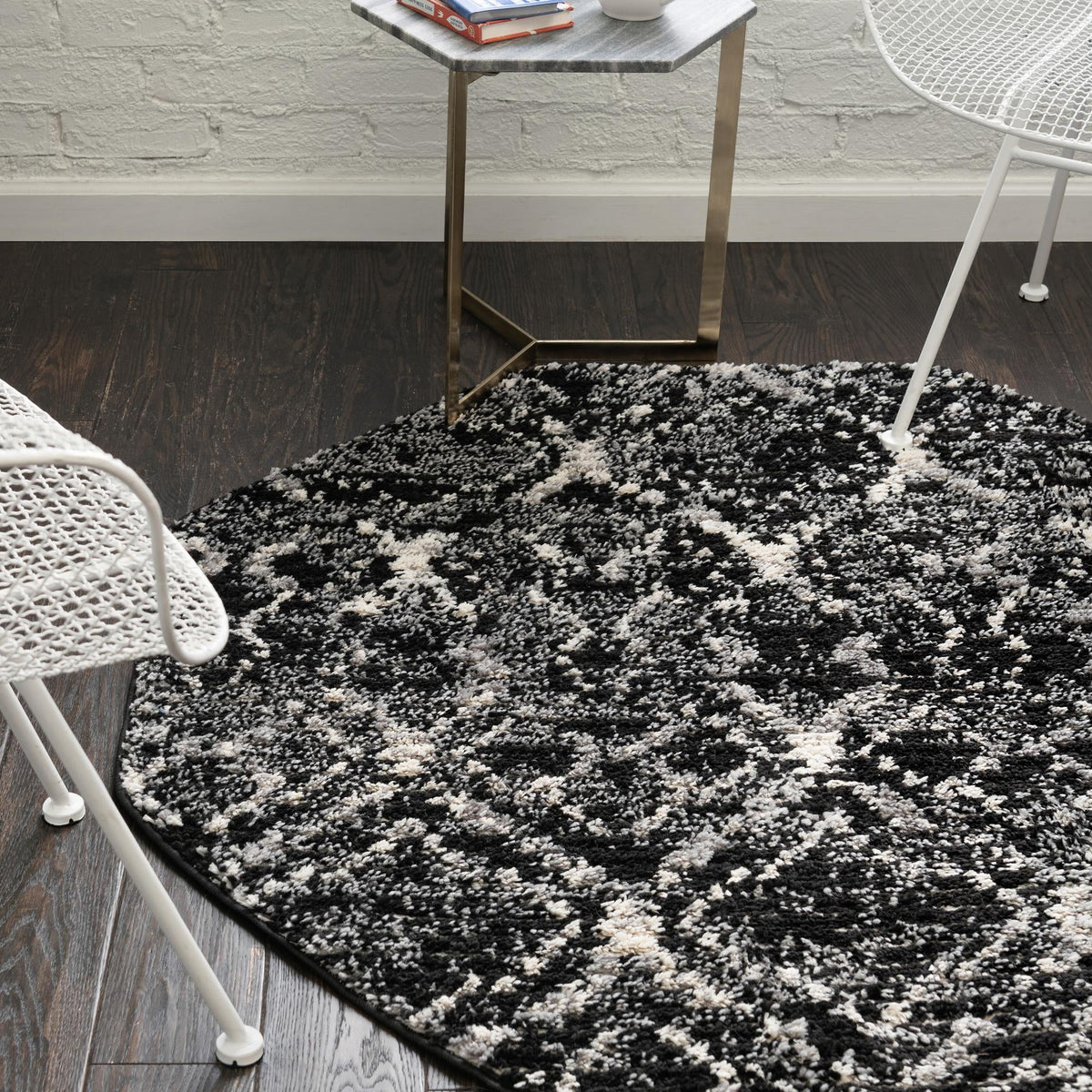 Santa Fe Trails Collection Area Rug - Canyon Octagon Black  lifestyle 80