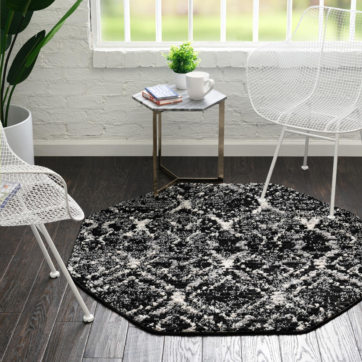 Santa Fe Trails Collection Area Rug - Canyon Octagon Black  lifestyle 87