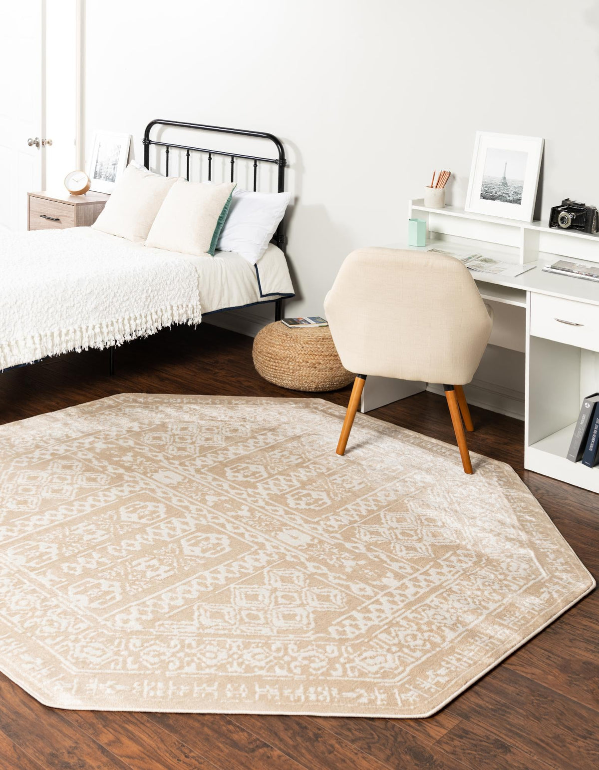 Cambridge Classics Collection Area Rug - Kendall (Beige) Octagon Beige  lifestyle 26