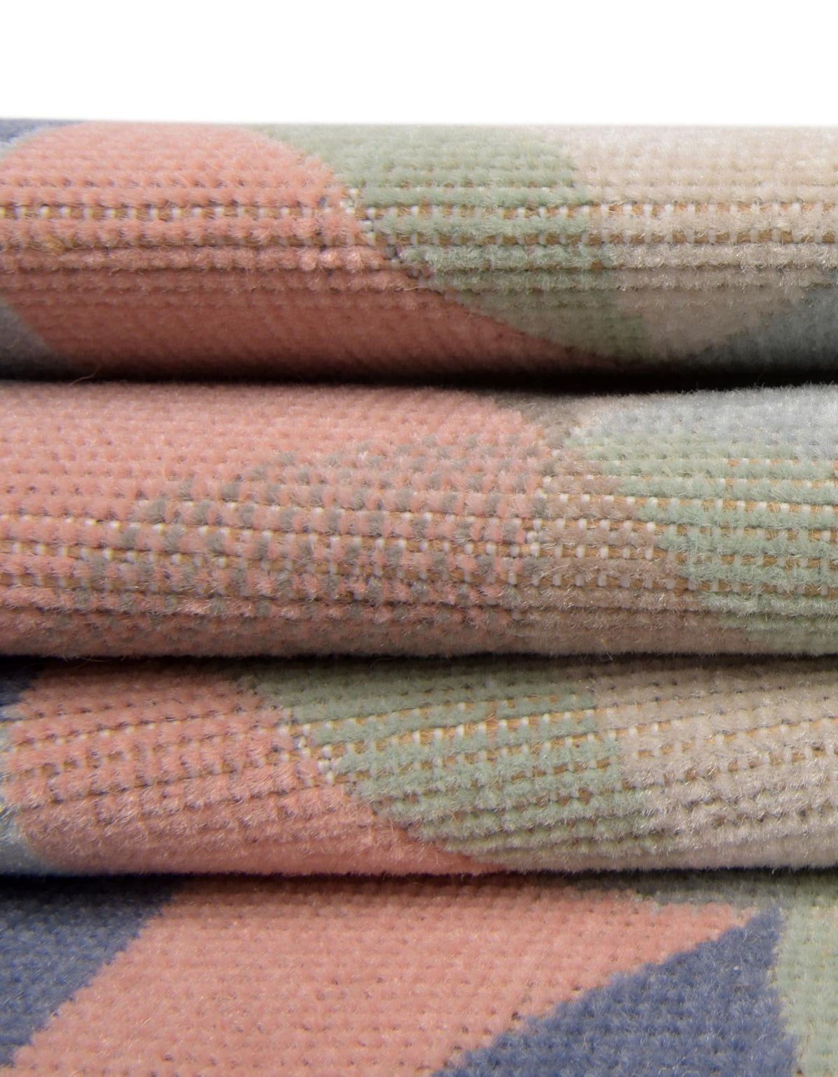 Lagoon Oasis Collection Area Rug - Coral Oval Multi  lifestyle 75