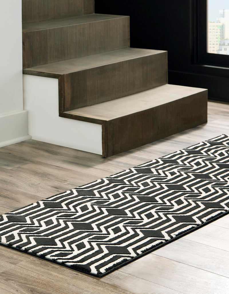Verona Elegance Collection Area Rug -  Torri Runner Black  lifestyle 34