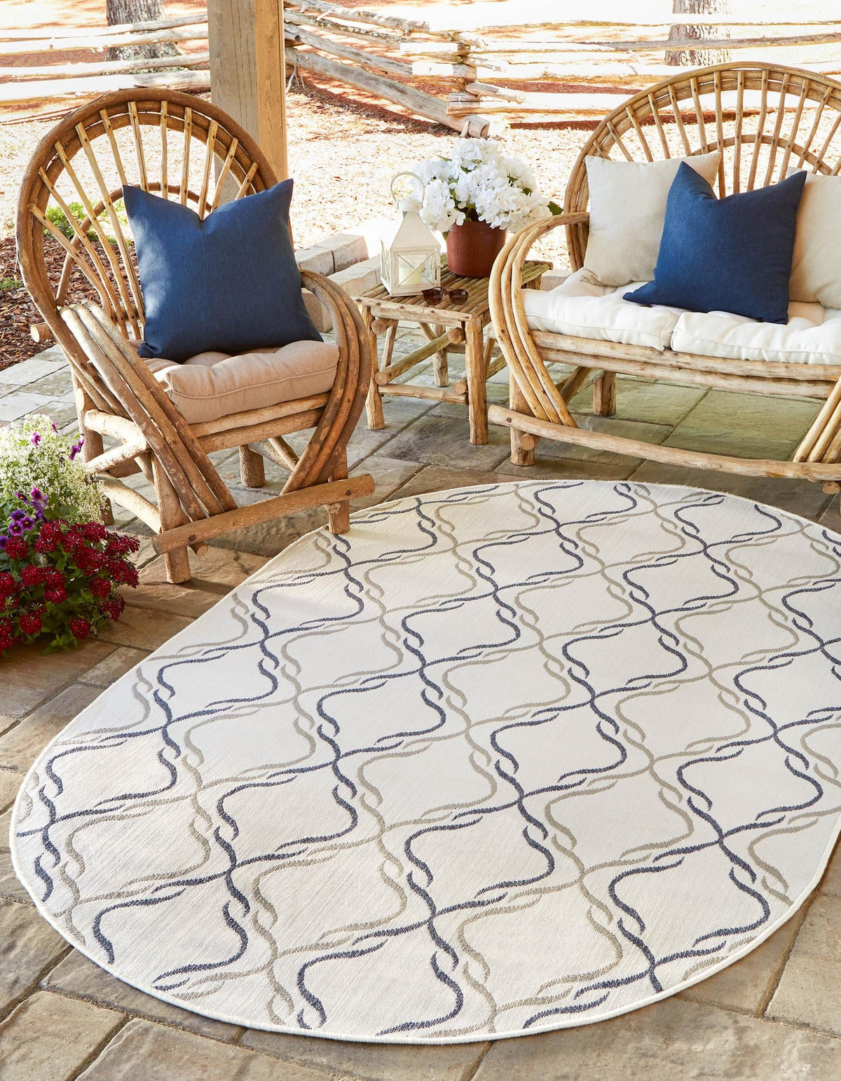 Seaside Lattice Collection Area Rug -  Hastings Oval Ivory  lifestyle 51
