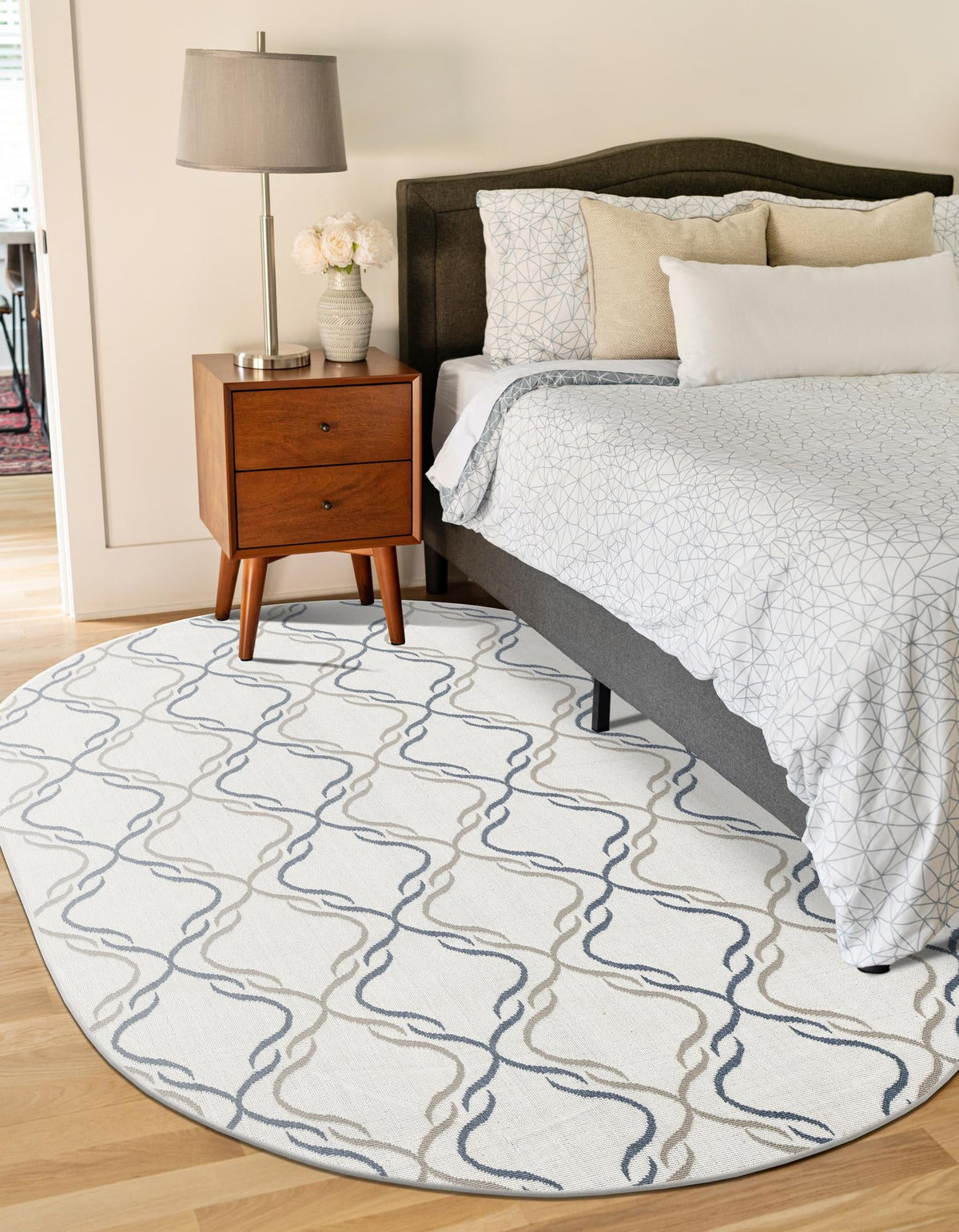 Seaside Lattice Collection Area Rug -  Hastings Oval Ivory  lifestyle 95