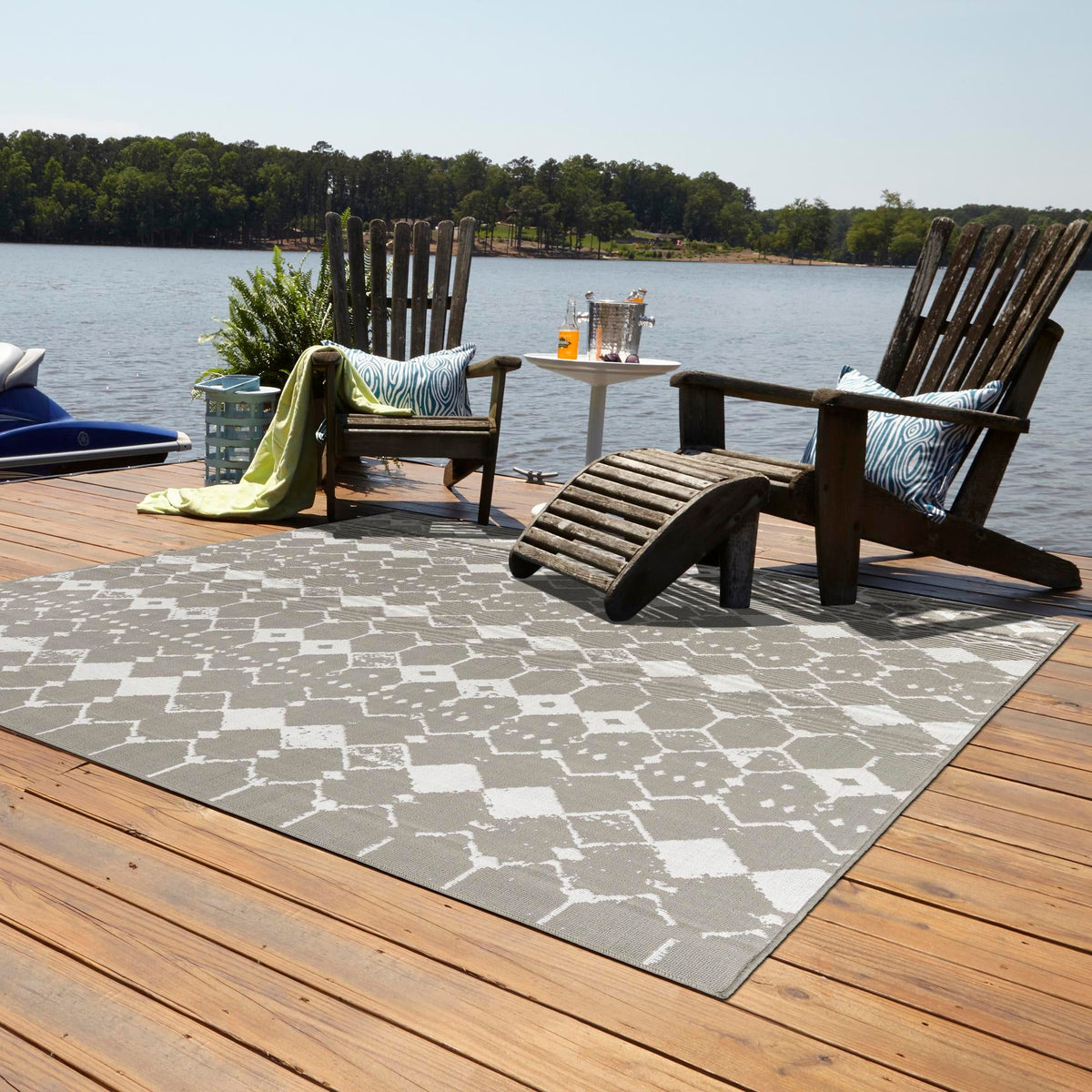 Savannah Pergola Collection Area Rug -  Dune Square Gray  lifestyle 236