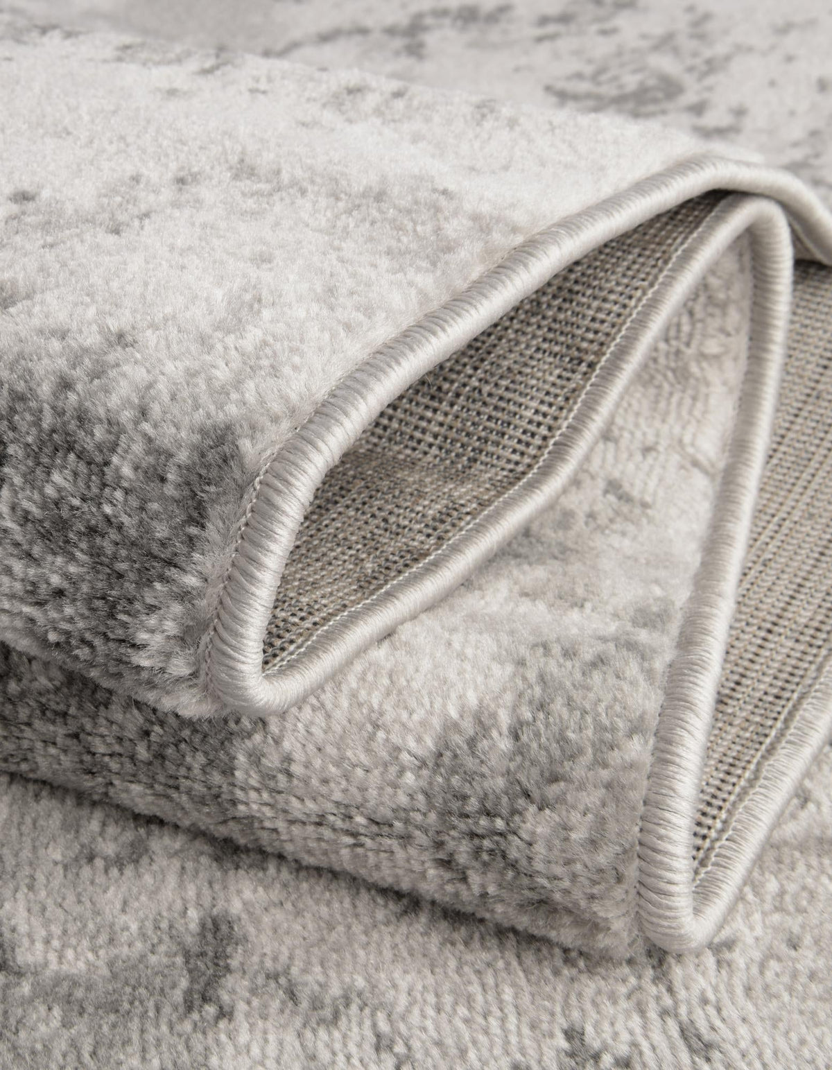 Urban Oasis Collection Area Rug -  Greenwich Oval Light Gray  lifestyle 62