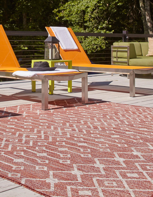 Garden Lattice Oasis Collection Area Rug -  Pergola (Rust Red) Square Rust Red  lifestyle 2
