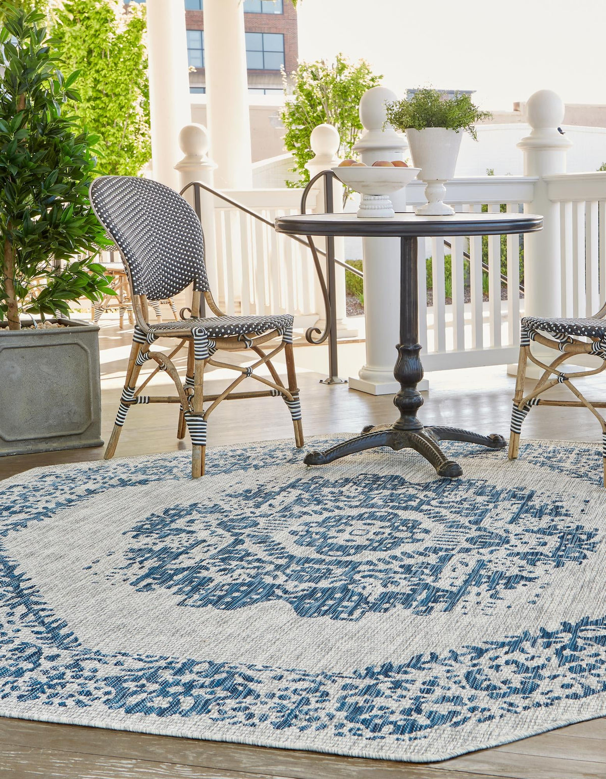 Patio Heritage Collection Area Rug - Savannah (Blue) Octagon Blue  lifestyle 23