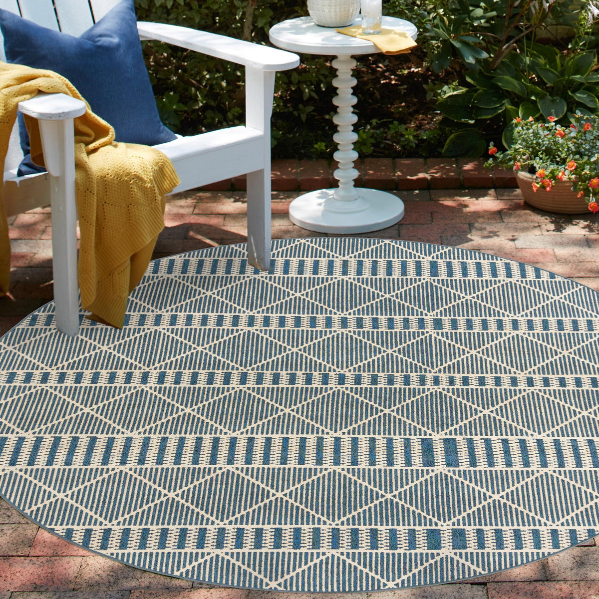 Seaside Lattice Collection Area Rug -  Glade Round Blue  lifestyle 200