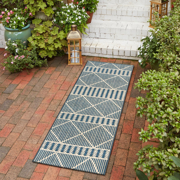 Seaside Lattice Collection Area Rug -  Glade Runner Blue  lifestyle 190