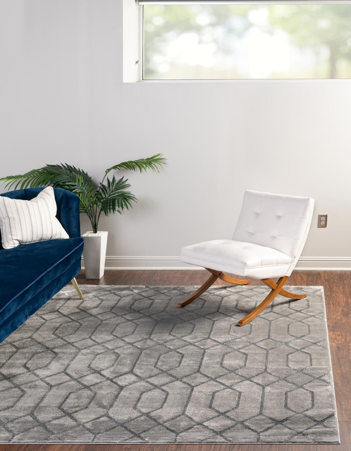 Hollywood Luxe Collection Area Rug - Sunset Square Gray Silver  lifestyle 152