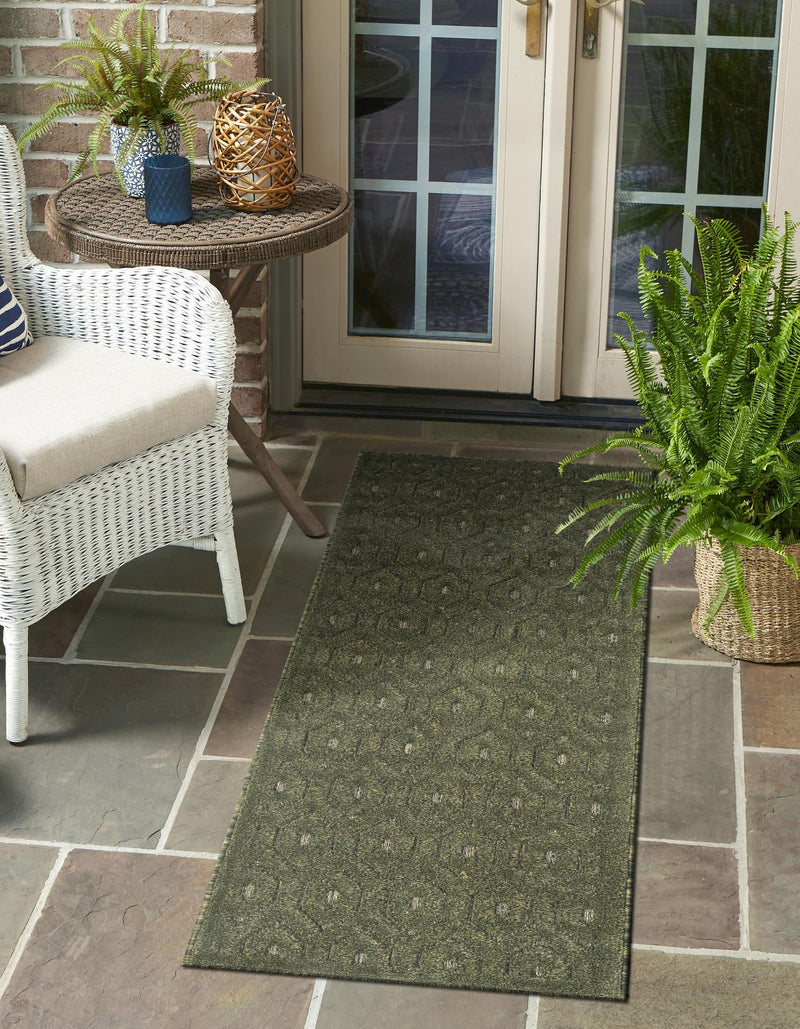 Garden Lattice Charm Collection Area Rug - Arbor (Green) Runner Green  lifestyle 31