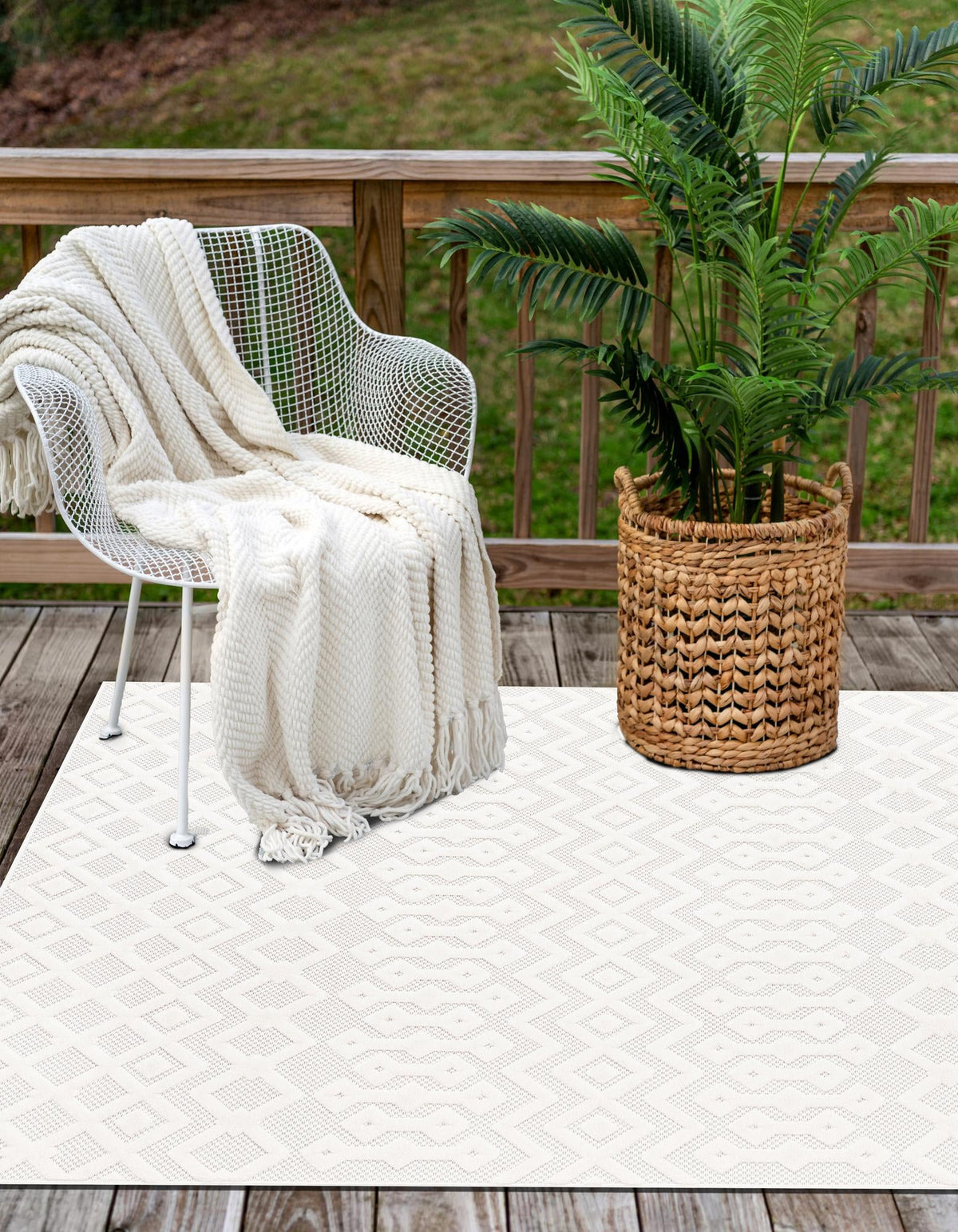 Garden Lattice Charm Collection Area Rug -  Pergola (Ivory) Rectangle Ivory  lifestyle 6