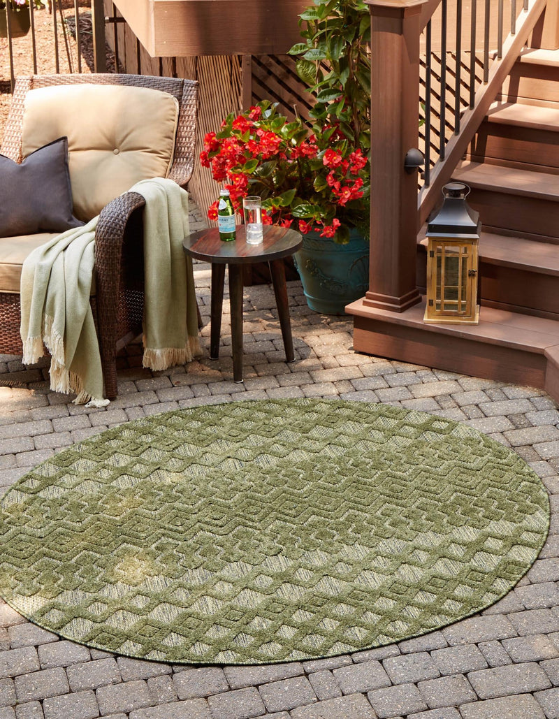 Garden Lattice Charm Collection Area Rug -  Pergola (Green) Round Green  lifestyle 22