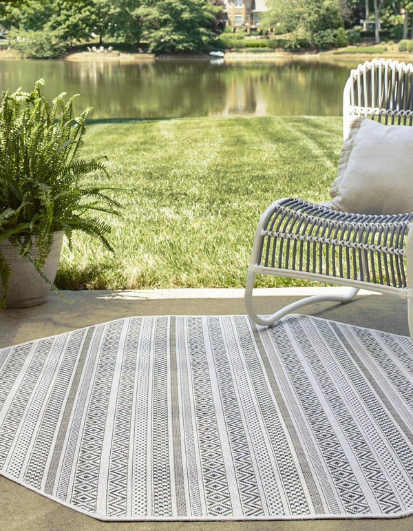 Patio Stripe Harmony Collection Area Rug -  Boardwalk (Green) Octagon Green  lifestyle 2