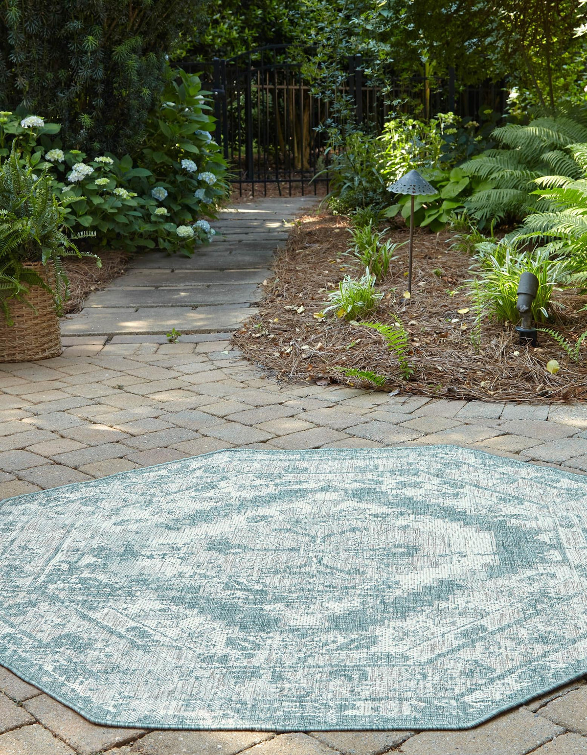 Patio Heritage Collection Area Rug -  Augusta (Aqua) Octagon Aqua  lifestyle 17