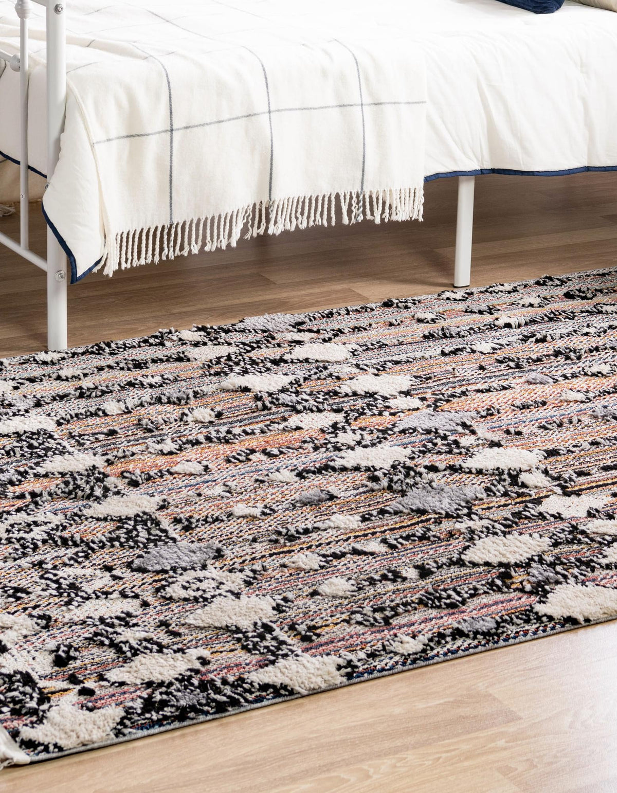 Navajo Sands Collection Area Rug -  Hovenweep Rectangle Rust Multi  lifestyle 13
