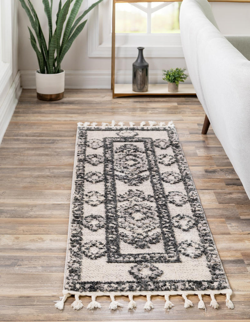 Navajo Sands Collection Area Rug -  MesaVerde Runner Sand  lifestyle 39