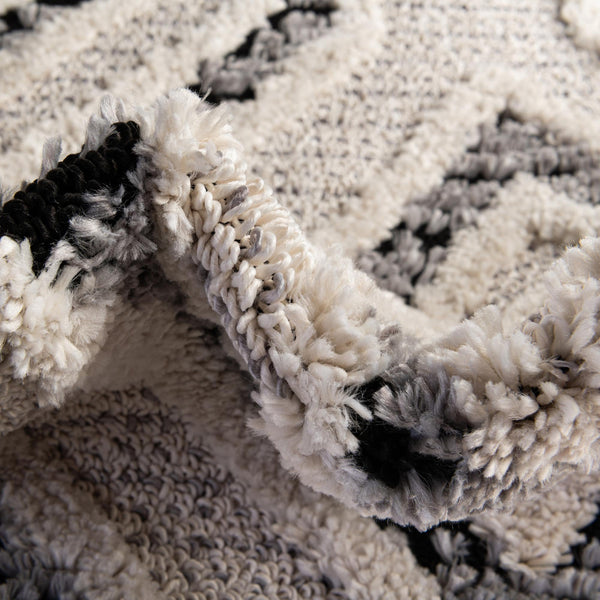 Navajo Sands Collection Area Rug -  CanyonDeChelly Rectangle Black and White  lifestyle 21