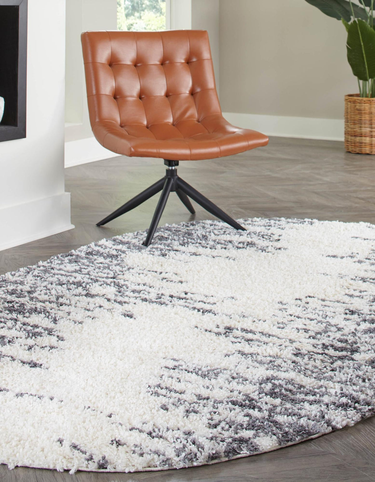 Tranquil Tides Shag Collection Area Rug - Marina Oval White  lifestyle 79