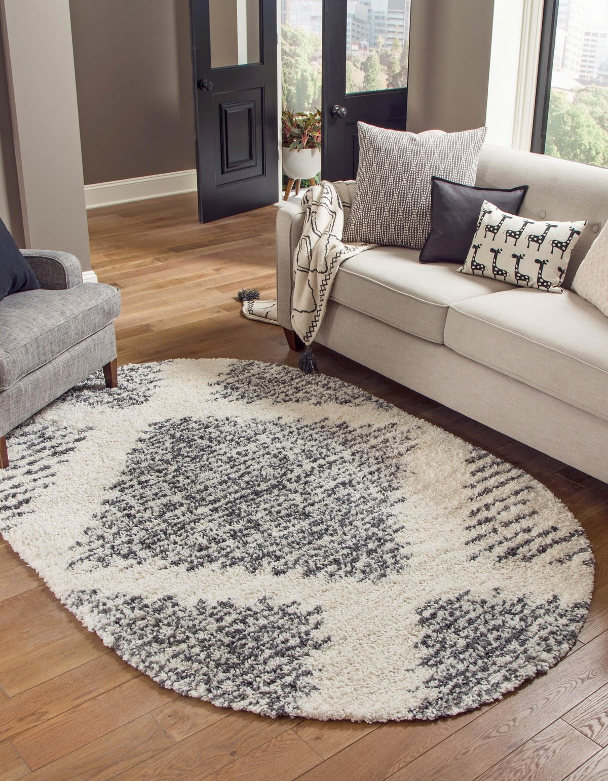 Tranquil Tides Shag Collection Area Rug -  Azure Oval White  lifestyle 51