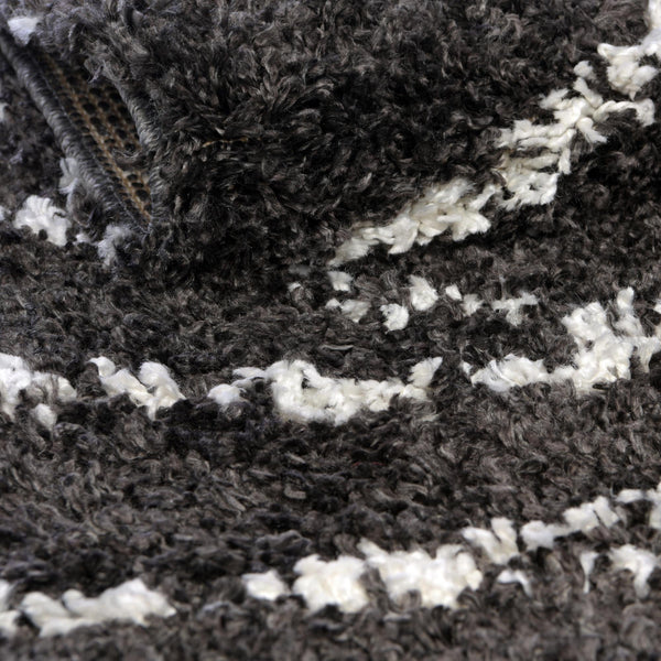 Tranquil Tides Shag Collection Area Rug -  Frost Runner Black and White  lifestyle 61