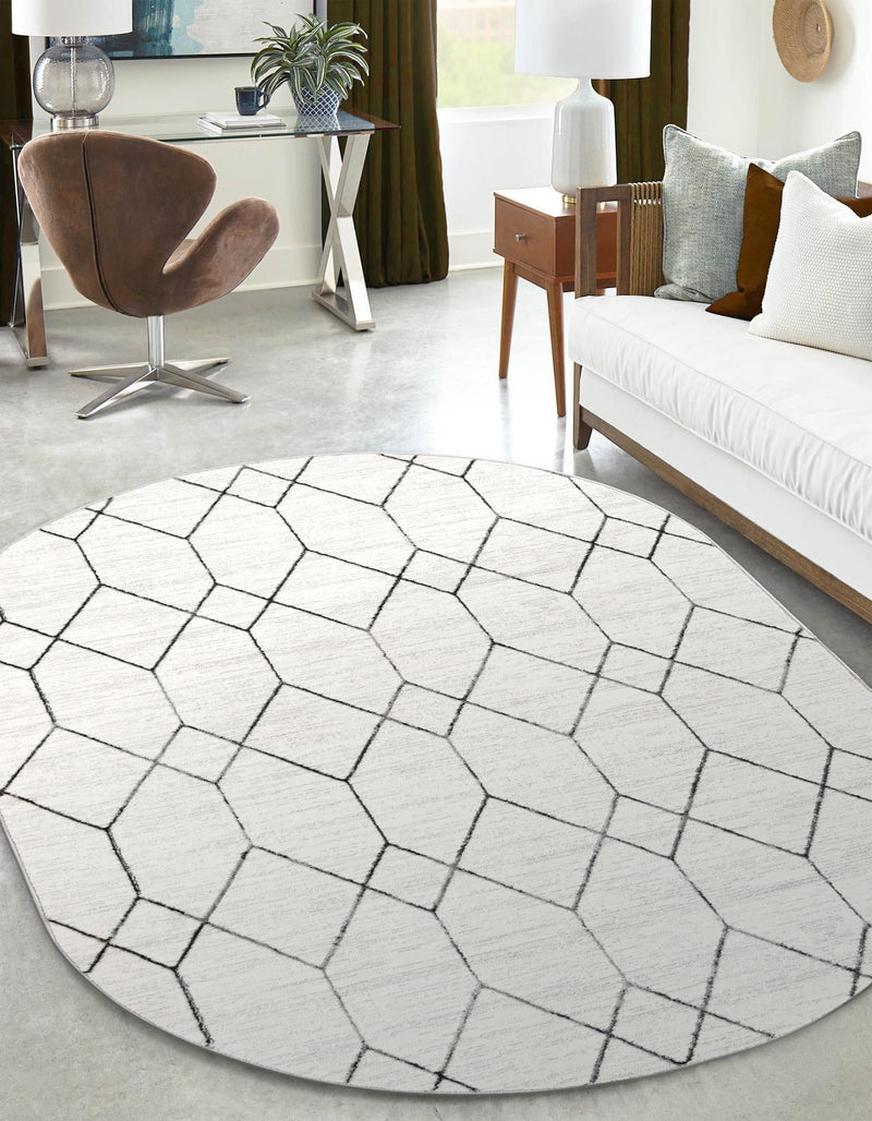 Garden Maze Retreat Collection Area Rug -  Greenbower Oval White  lifestyle 131