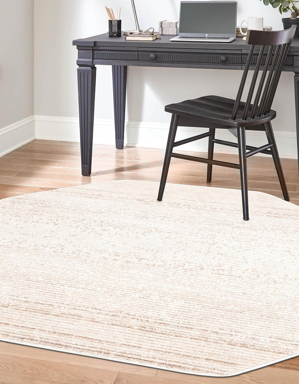 Jewel Oasis Collection Area Rug - Sapphire (Ivory) Octagon Ivory  lifestyle 35